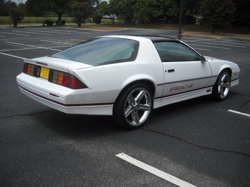 1987 Chevrolet Camaro IROC-Z & Z28 3rd Gen - Image 4 of 31