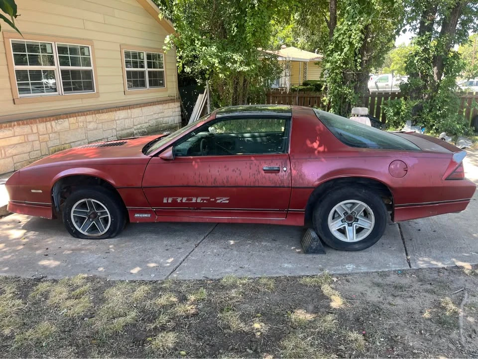1987 Chevrolet Camaro 3rd Gen - Image 2 of 5