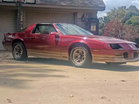 1987 Chevrolet Camaro Z/28 Coupe 2D