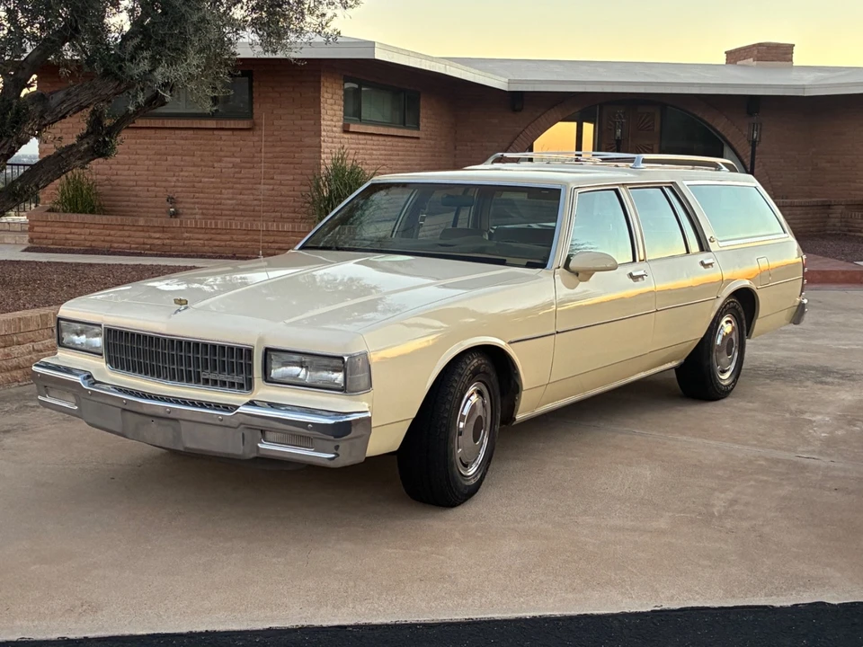 1987 Chevrolet Caprice - Image 2 of 21