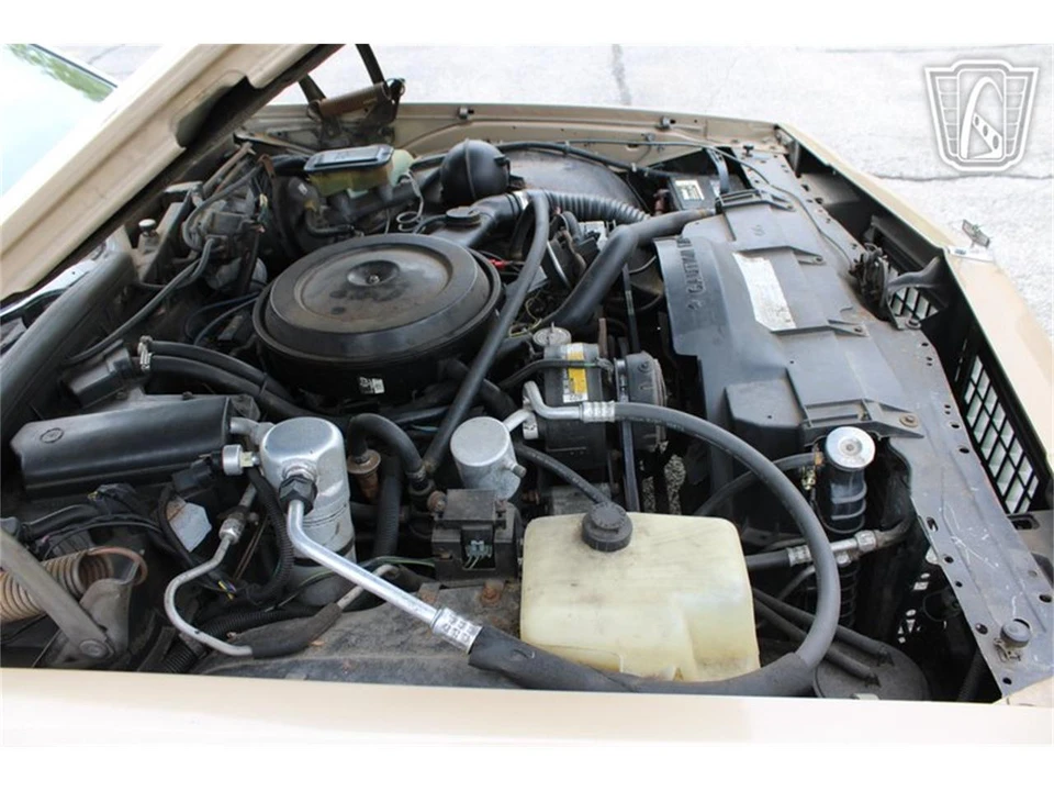 1987 Chevrolet Caprice - Image 8 of 31
