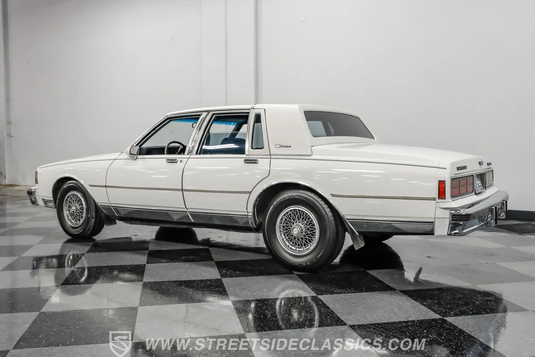 1987 Chevrolet Caprice - Image 7 of 12
