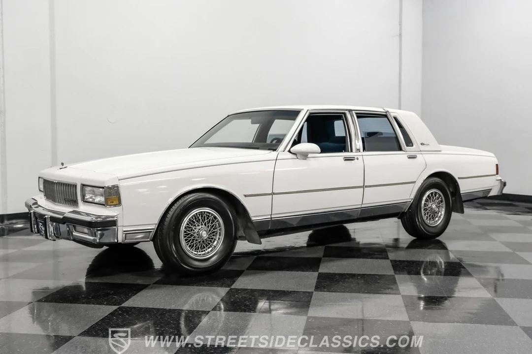 1987 Chevrolet Caprice - Image 6 of 12