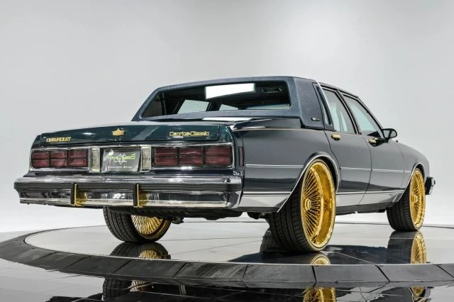 1987 Chevrolet Caprice - Image 26 of 31