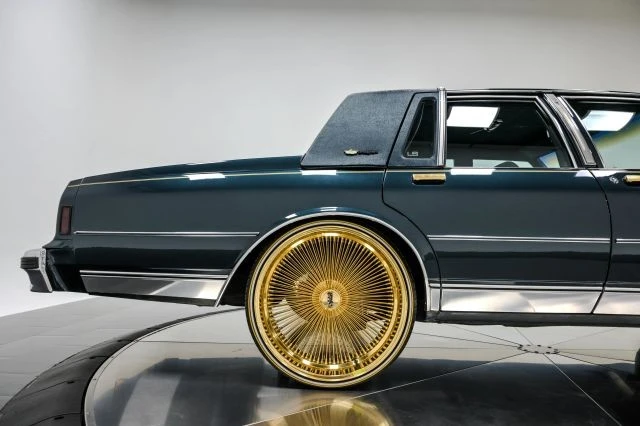 1987 Chevrolet Caprice - Image 21 of 31