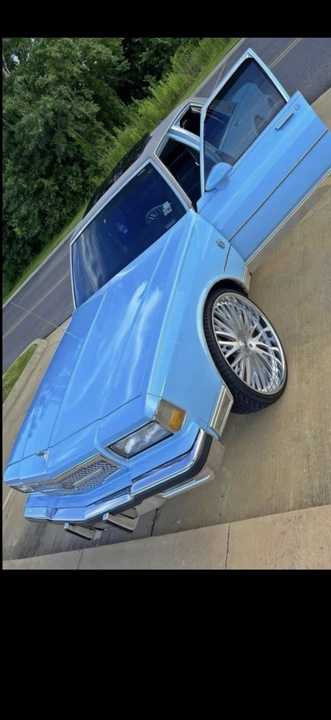 1987 Chevrolet Caprice - Image 2 of 11