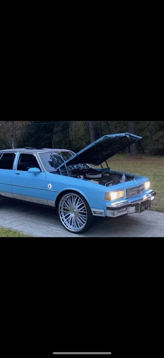 1987 Chevrolet Caprice - Image 10 of 11