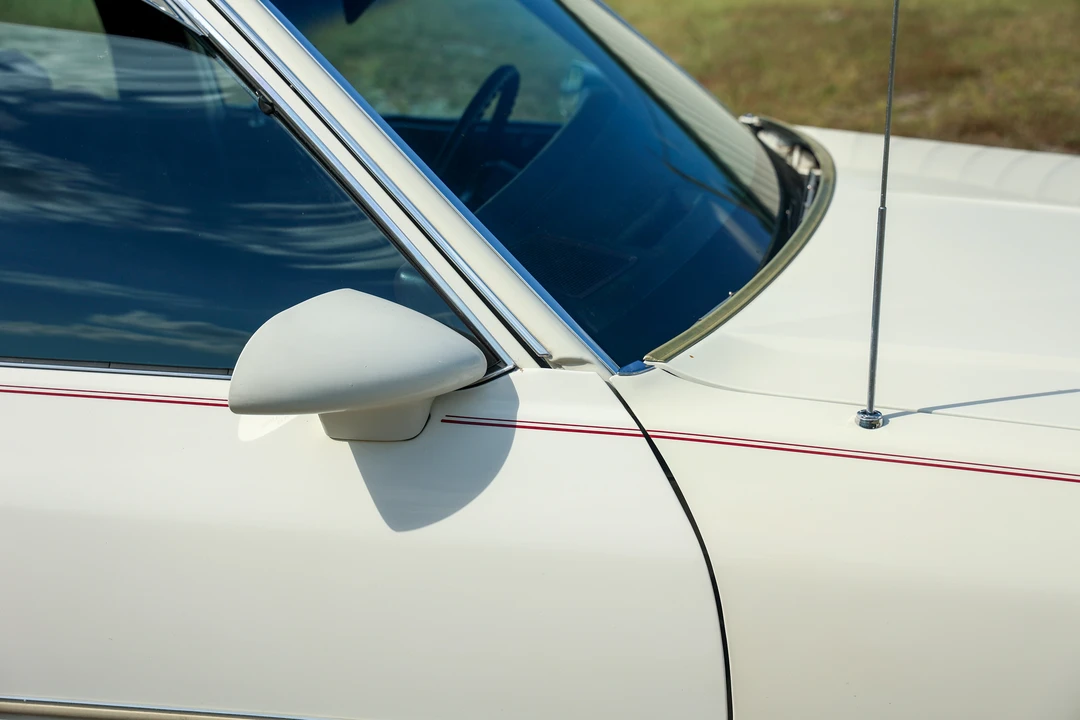1987 Chevrolet Caprice - Image 19 of 31