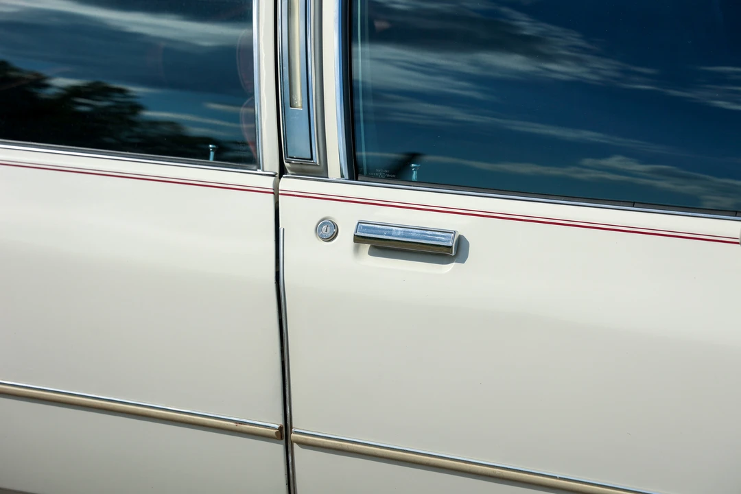 1987 Chevrolet Caprice - Image 20 of 31