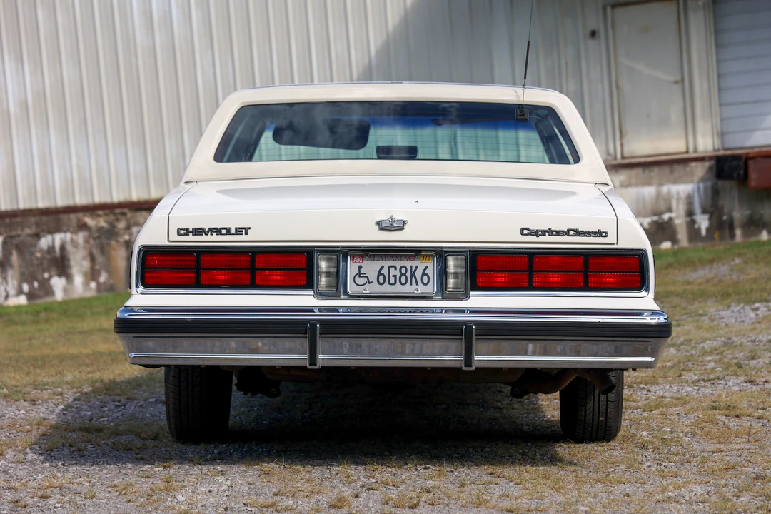 1987 Chevrolet Caprice - Image 11 of 31
