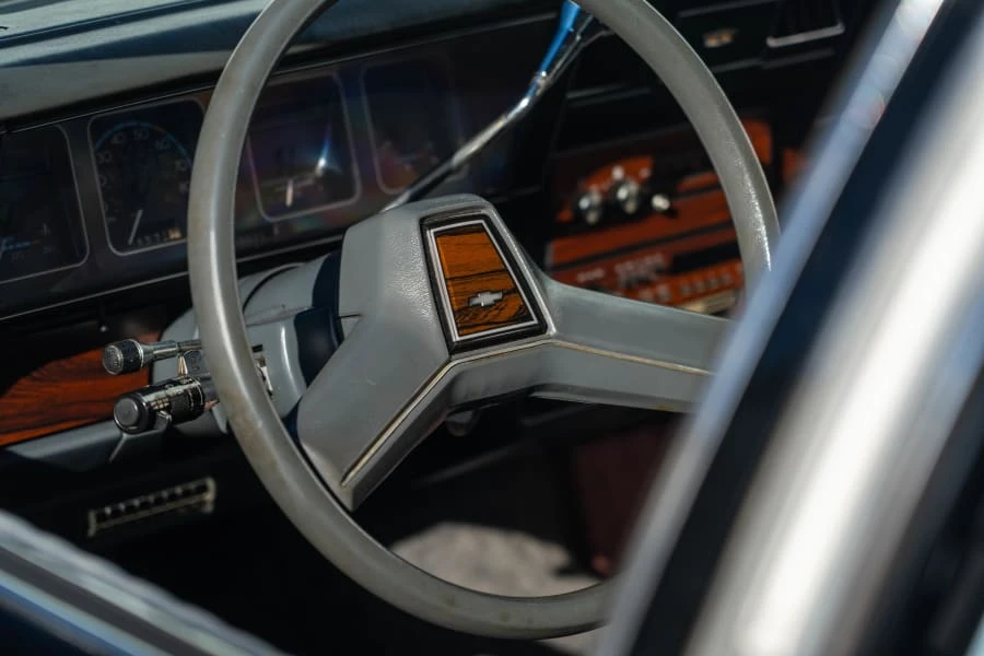 1987 Chevrolet Caprice - Image 11 of 15