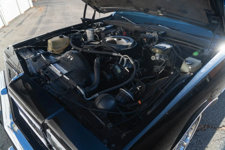 1987 Chevrolet Caprice - Image 15 of 15