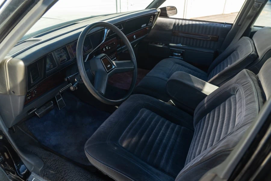 1987 Chevrolet Caprice - Image 10 of 15