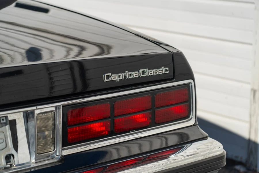 1987 Chevrolet Caprice - Image 9 of 15