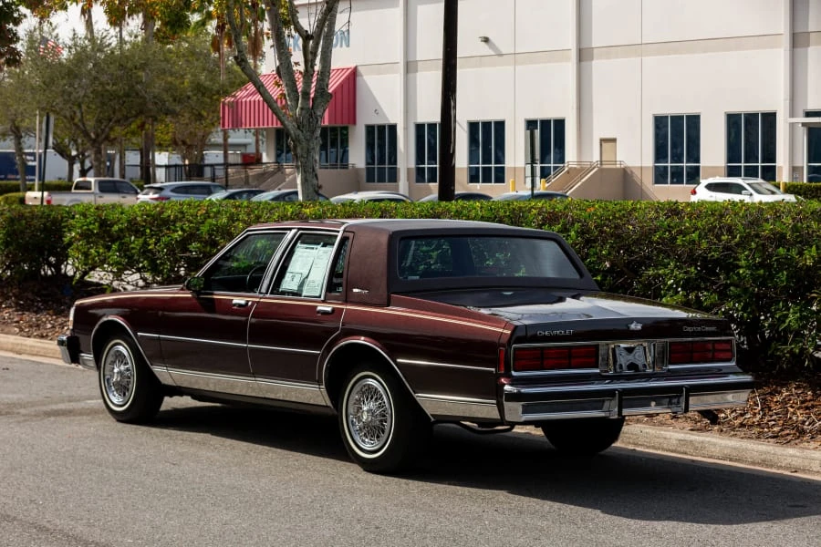 1987 Chevrolet Caprice - Image 6 of 31