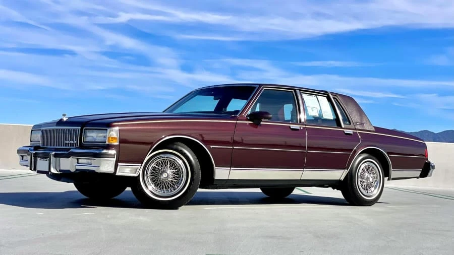 1987 Chevrolet Caprice - Image 7 of 31