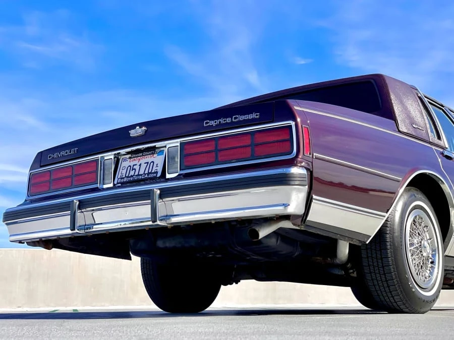 1987 Chevrolet Caprice - Image 23 of 31