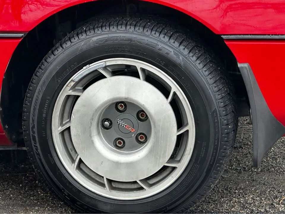 1987 Chevrolet Corvette C4 - Image 1 of 7