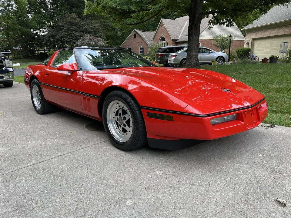 1987 Chevrolet Corvette C4 - Image 3 of 31