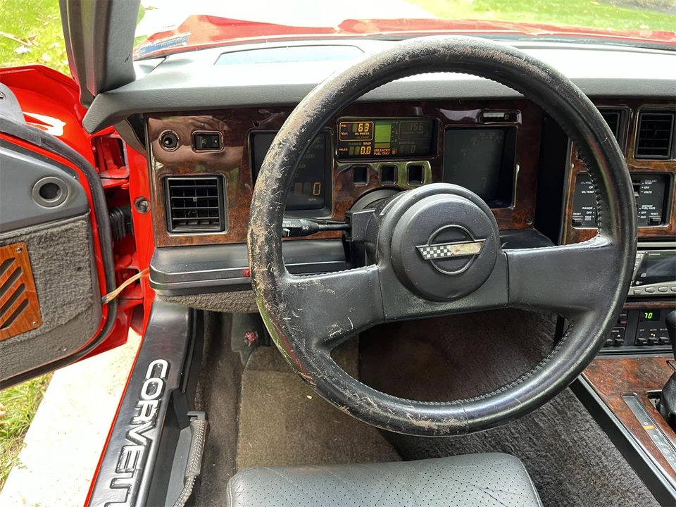 1987 Chevrolet Corvette C4 - Image 14 of 31
