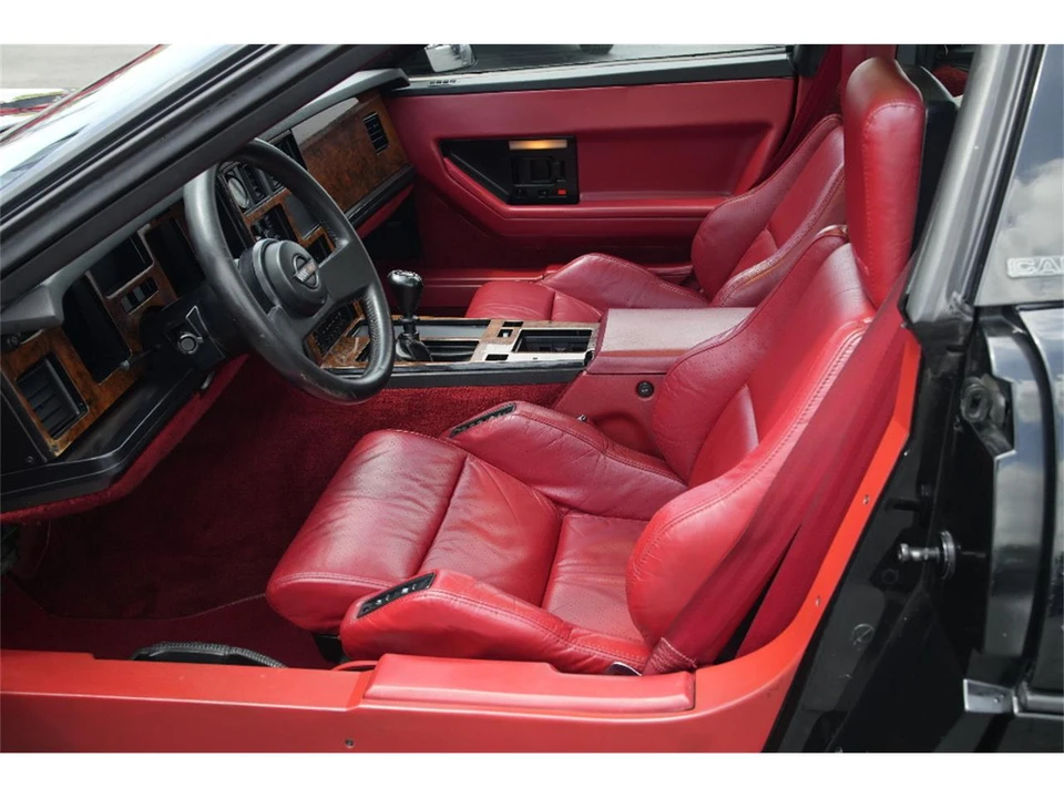 1987 Chevrolet Corvette C4 - Image 14 of 20