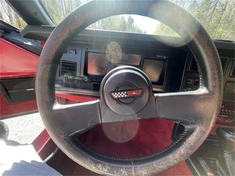 1987 Chevrolet Corvette C4 - Image 10 of 22