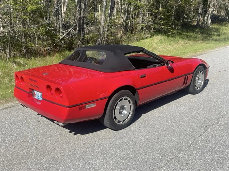 1987 Chevrolet Corvette C4 - Image 12 of 22