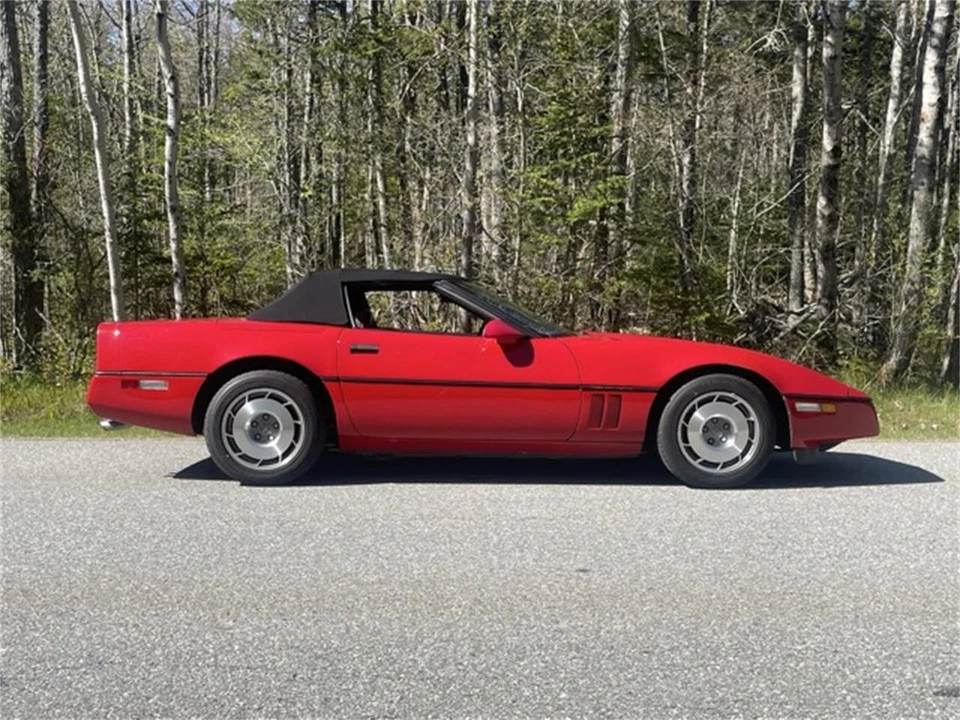 1987 Chevrolet Corvette C4 - Image 13 of 22