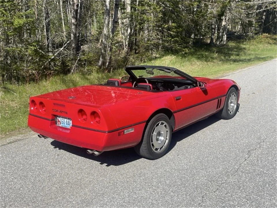 1987 Chevrolet Corvette C4 - Image 17 of 22