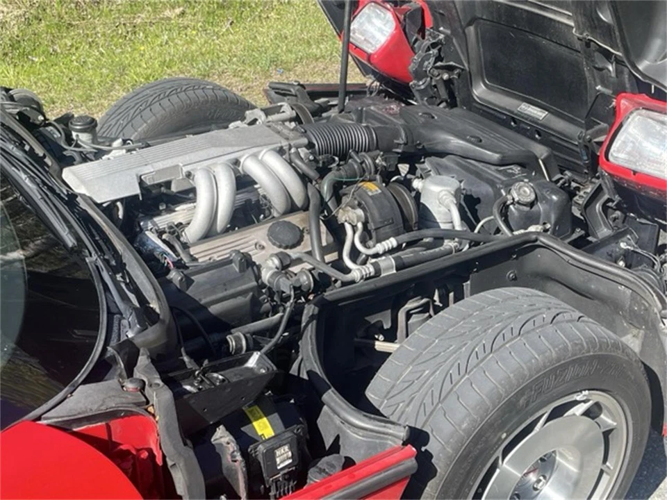 1987 Chevrolet Corvette C4 - Image 15 of 22