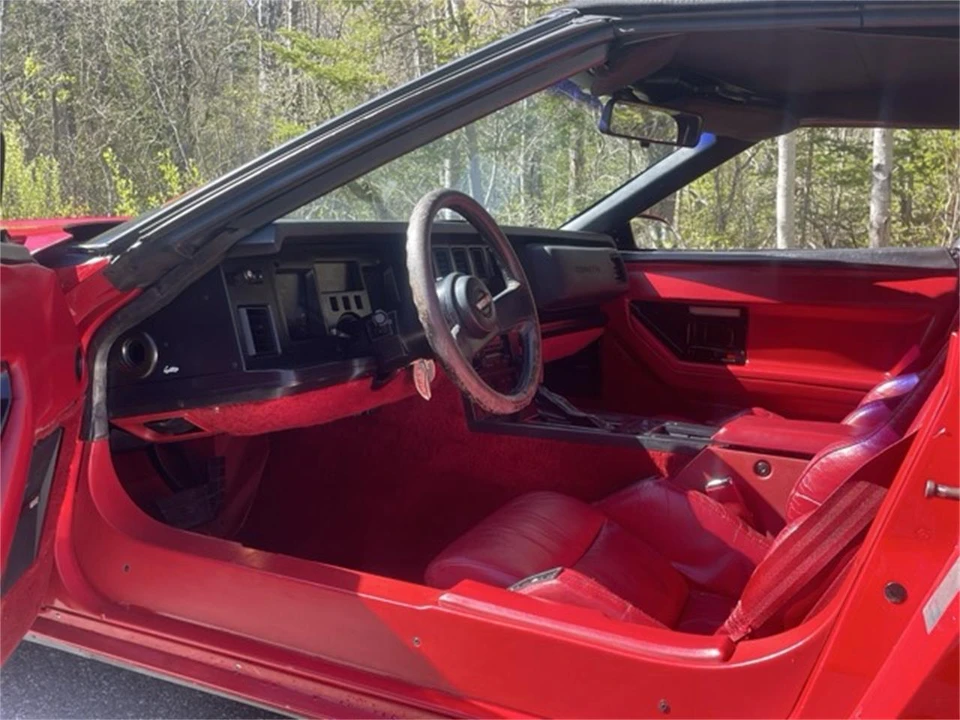 1987 Chevrolet Corvette C4 - Image 6 of 22
