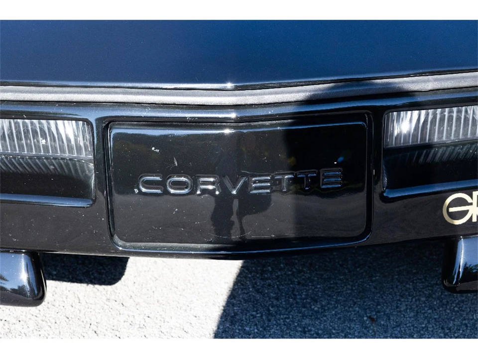 1987 Chevrolet Corvette C4 - Image 24 of 31