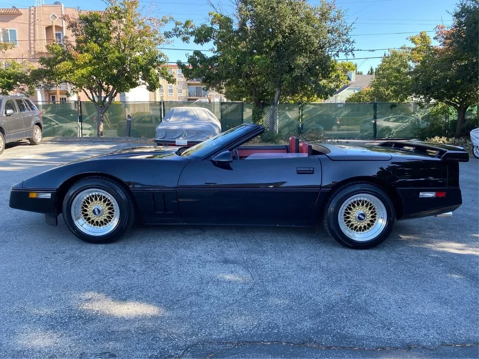 1987 Chevrolet Corvette C4 - Image 12 of 19