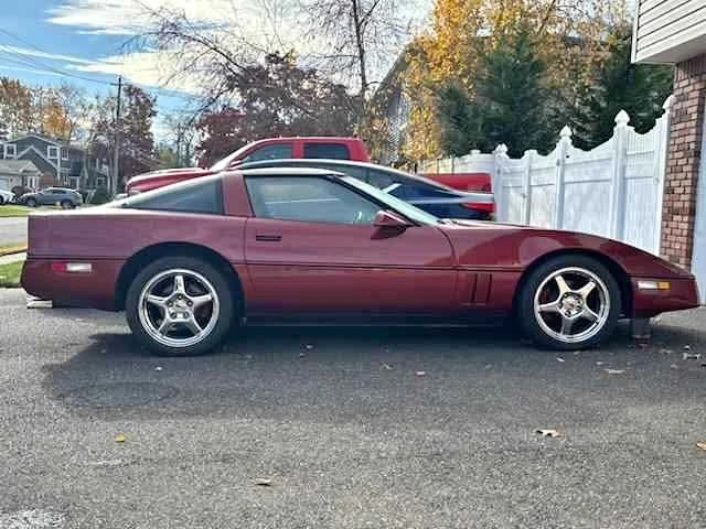 1987 Chevrolet Corvette C4 - Image 1 of 9