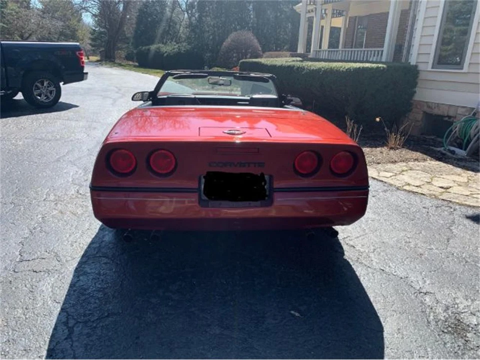1987 Chevrolet Corvette C4 - Image 3 of 12