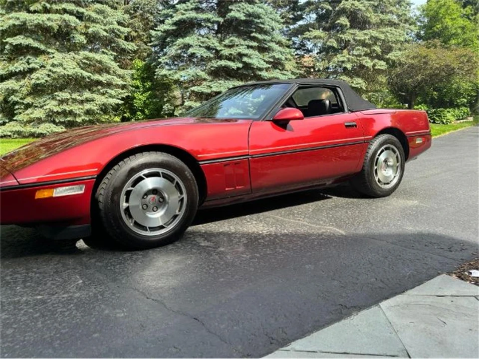 1987 Chevrolet Corvette C4 - Image 10 of 12