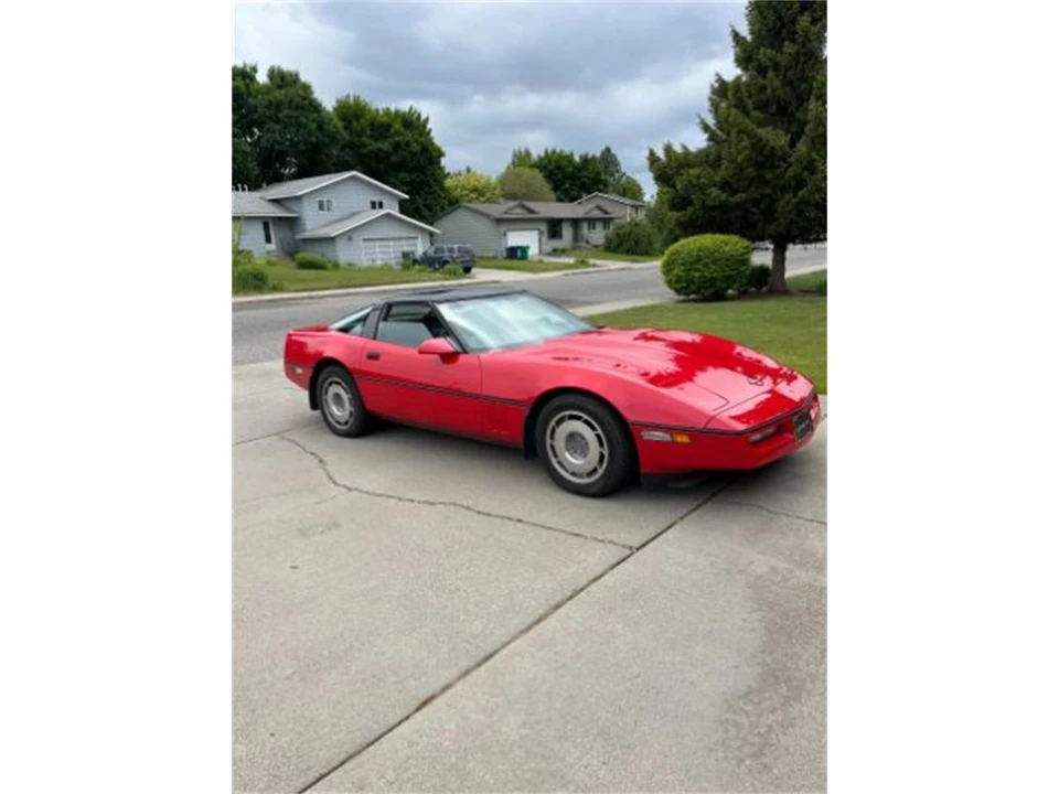 1987 Chevrolet Corvette C4 - Image 8 of 10