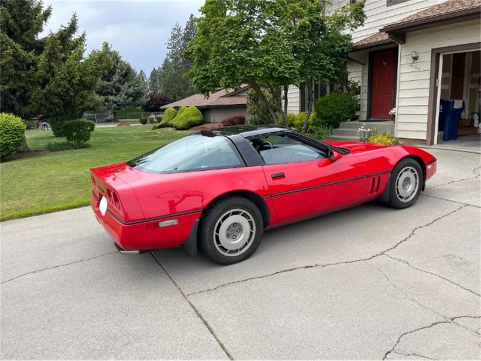 1987 Chevrolet Corvette C4 - Image 7 of 10