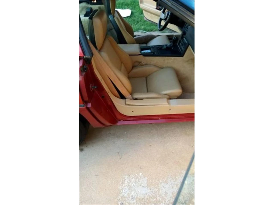 1987 Chevrolet Corvette C4 - Image 4 of 12
