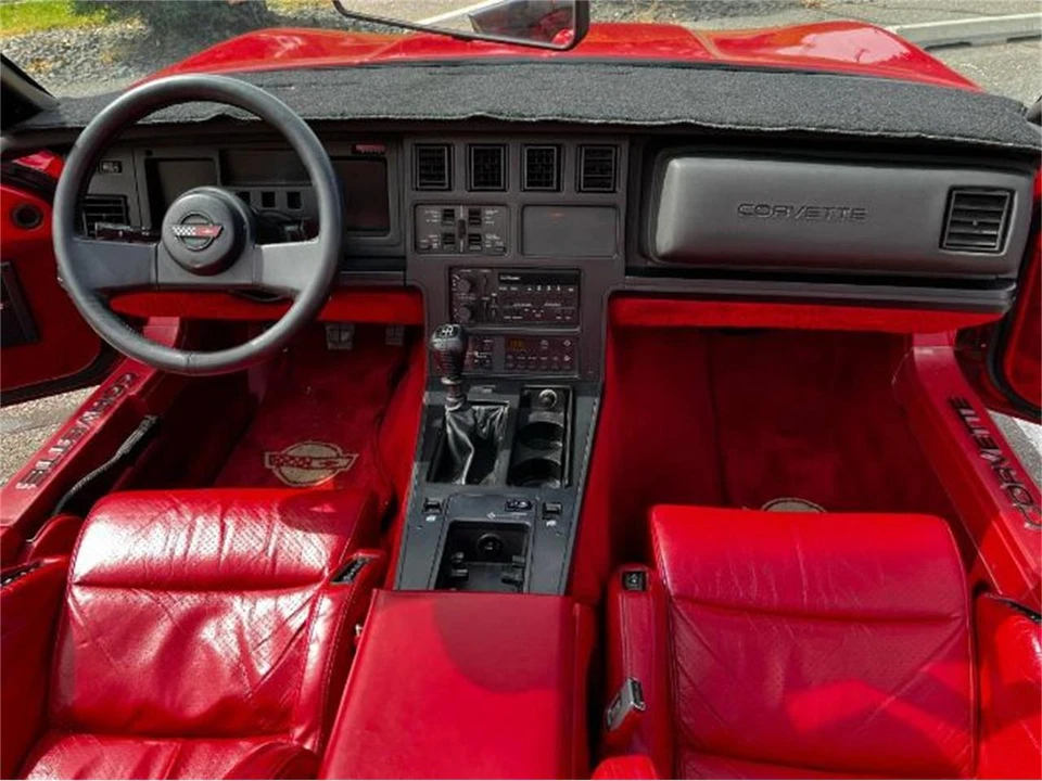 1987 Chevrolet Corvette C4 - Image 11 of 18