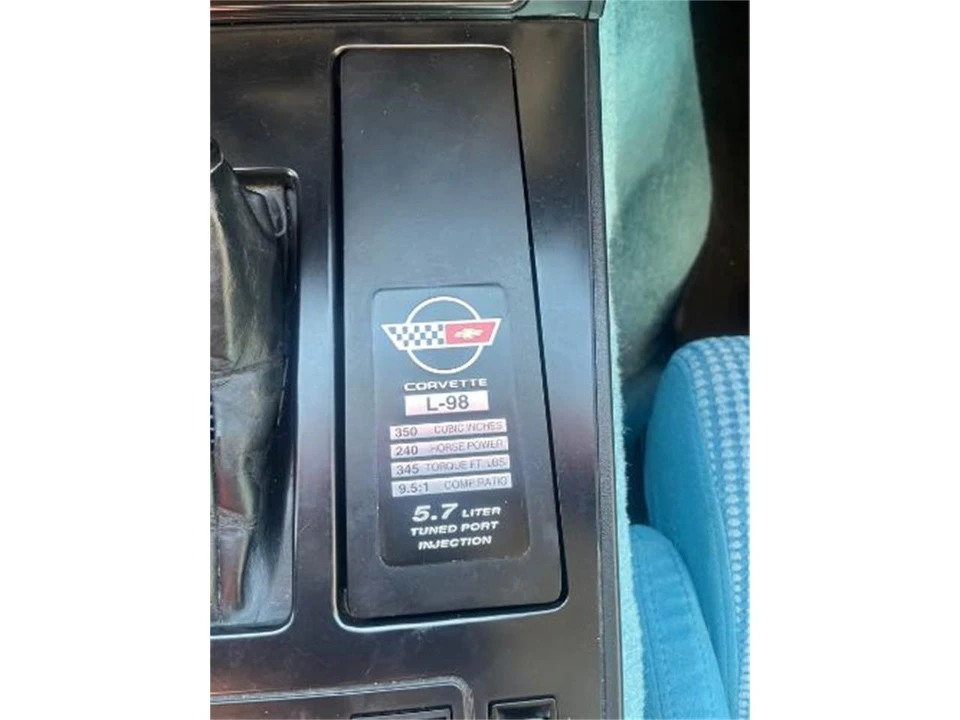 1987 Chevrolet Corvette C4 - Image 3 of 14