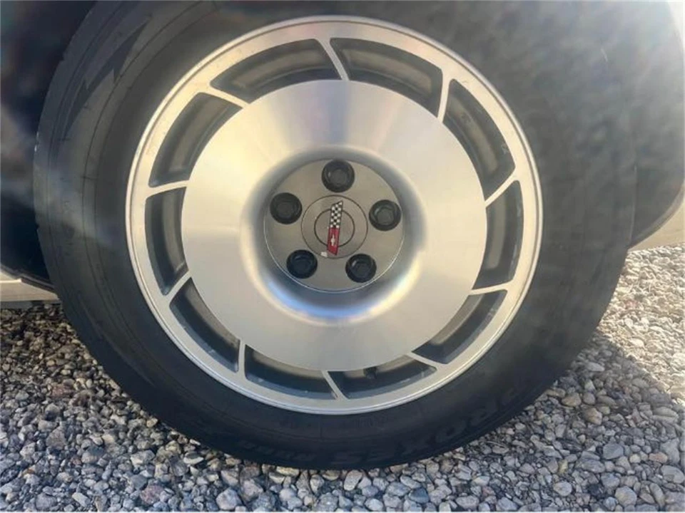 1987 Chevrolet Corvette C4 - Image 2 of 14