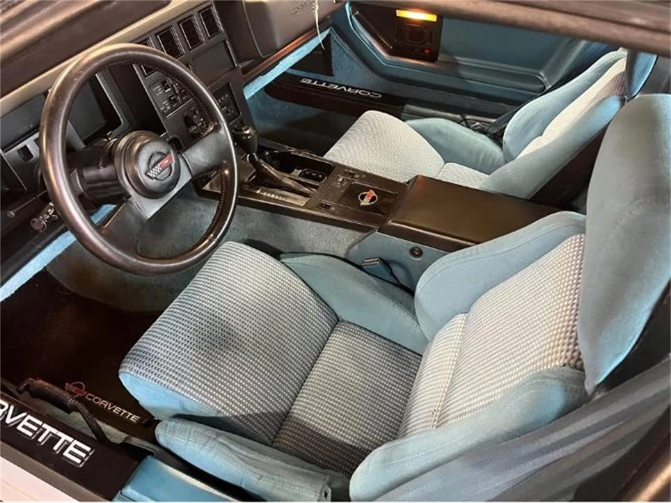 1987 Chevrolet Corvette C4 - Image 9 of 14