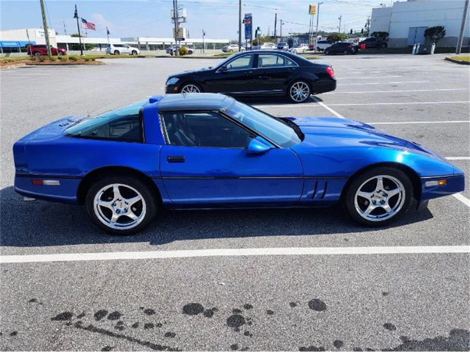 1987 Chevrolet Corvette C4 - Image 12 of 19
