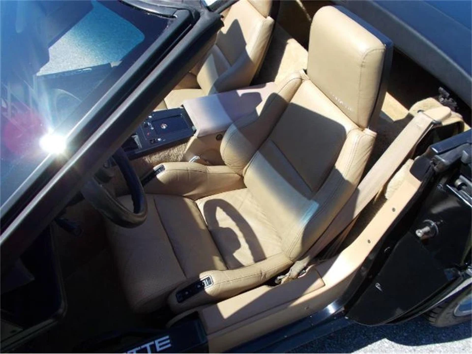 1987 Chevrolet Corvette C4 - Image 2 of 13