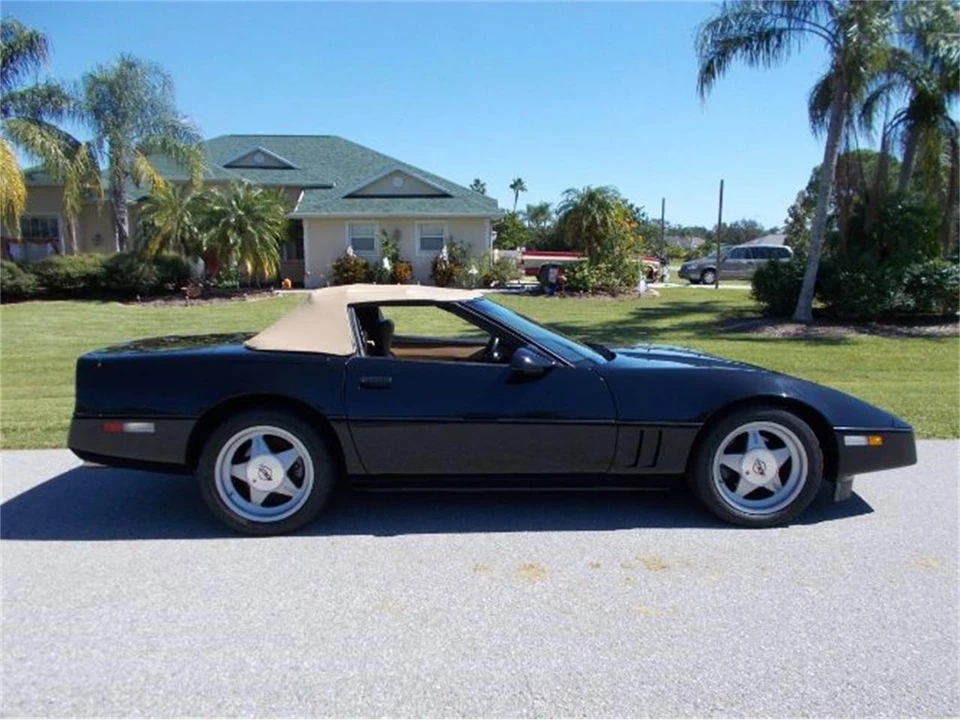 1987 Chevrolet Corvette C4 - Image 9 of 13