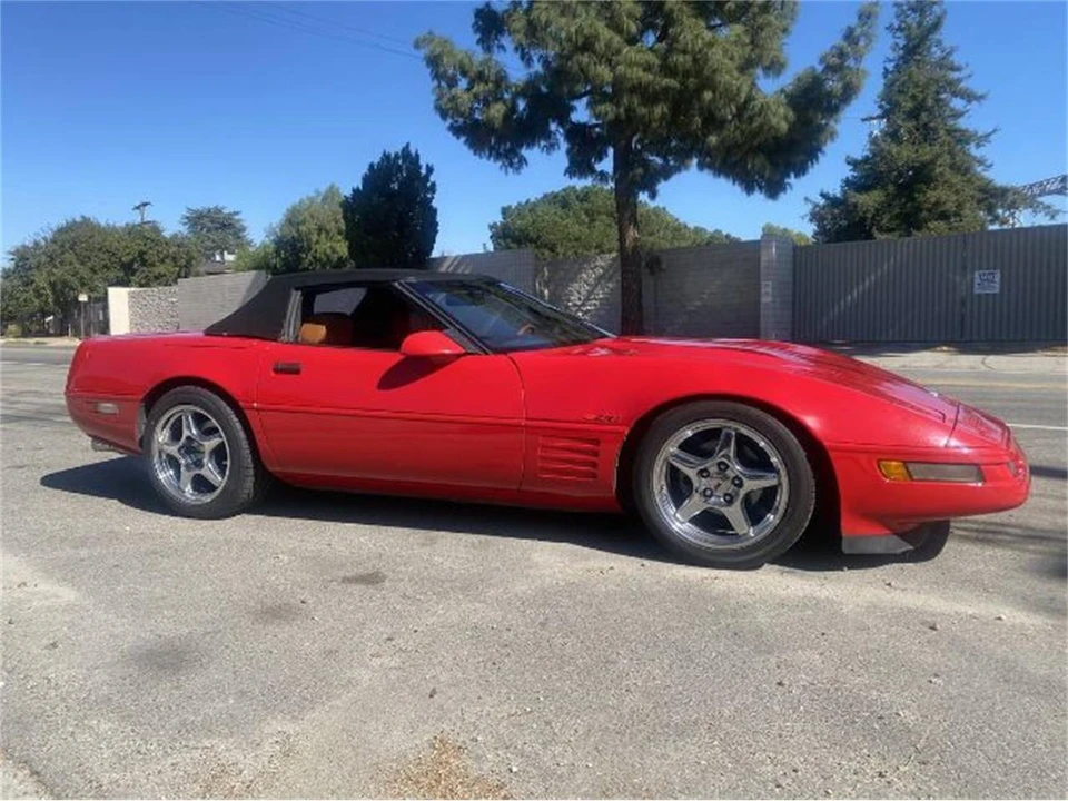 1987 Chevrolet Corvette C4 - Image 2 of 20