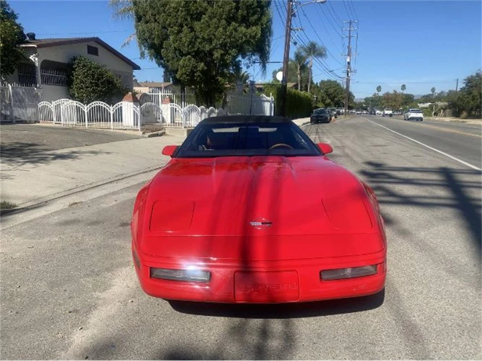 1987 Chevrolet Corvette C4 - Image 8 of 20