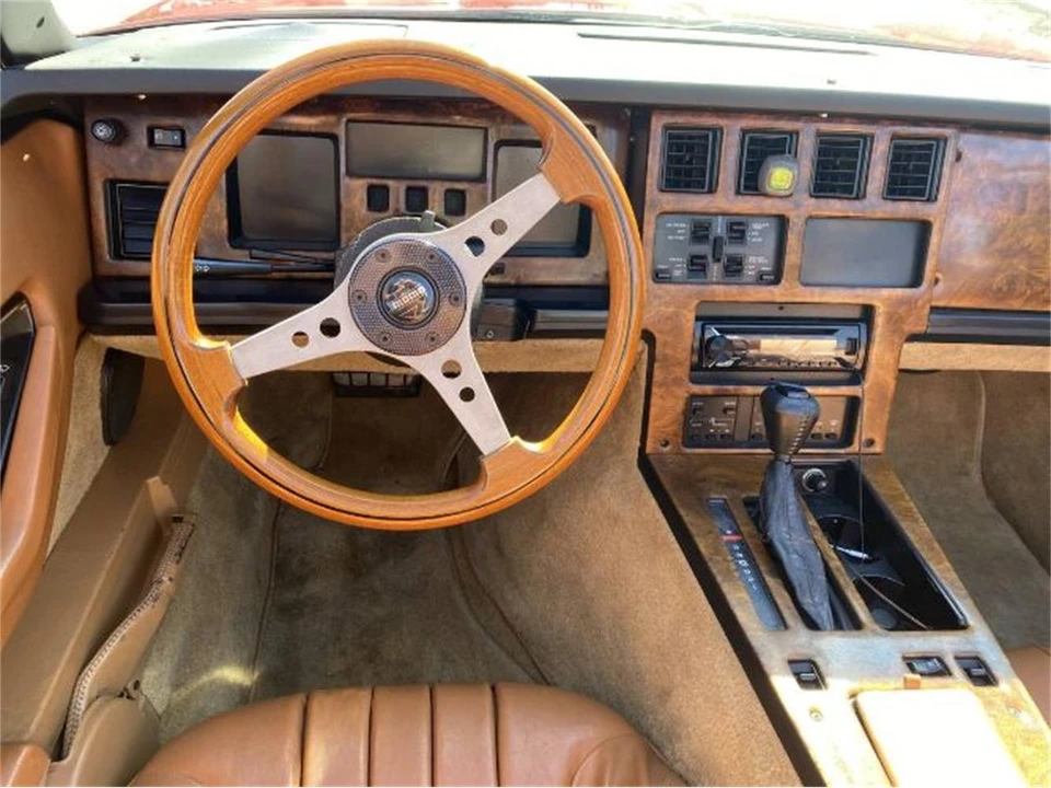 1987 Chevrolet Corvette C4 - Image 18 of 20