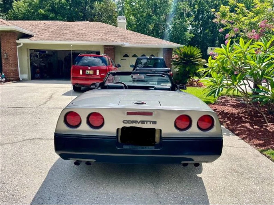 1987 Chevrolet Corvette C4 - Image 5 of 24